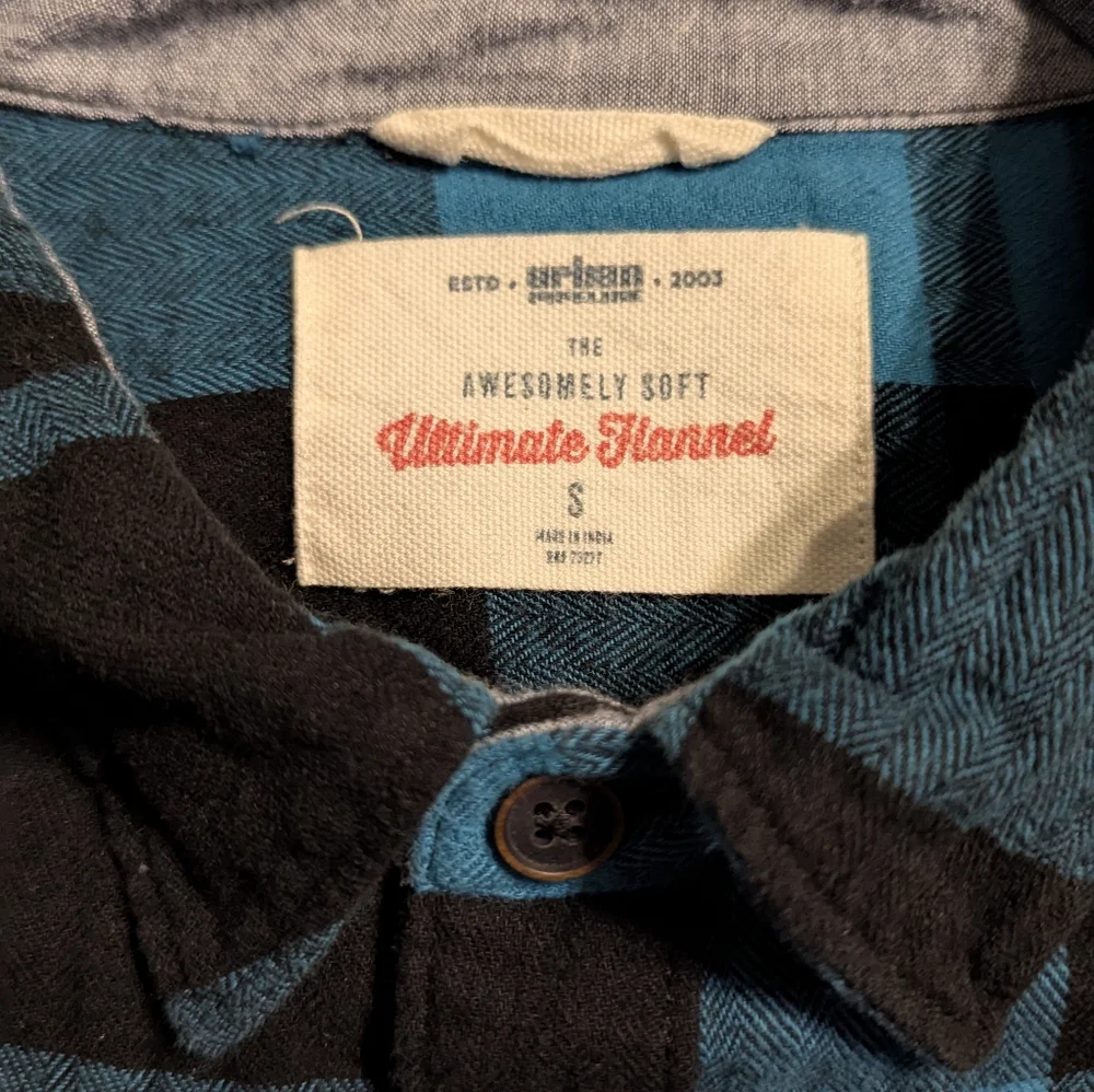 🔥🔥 Bundle Alert 3 URBAN PIPELINE Men's Sz Sm button down Plaid Flannel Shirts